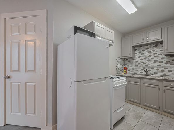 1813 Hatwell Street, Houston TX 77023