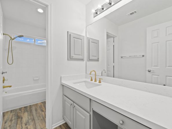 3206 Shadywind Drive, Houston TX 77082