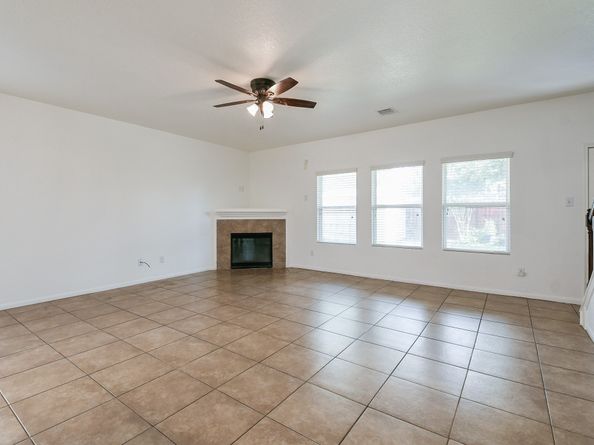 19006 Ashford Square Street, Tomball TX 77375