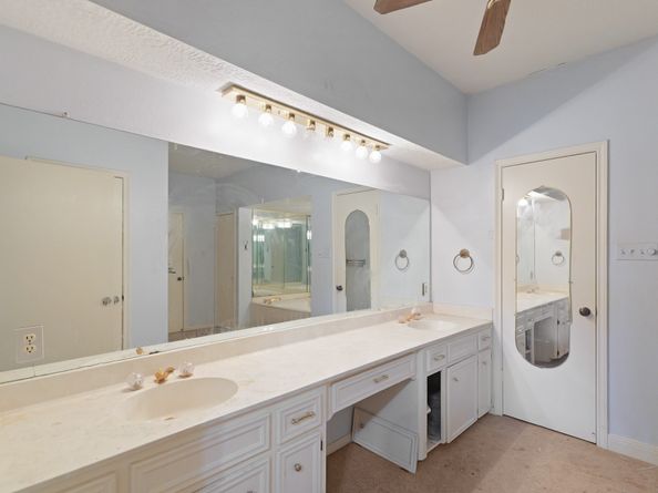 7527 Cart Gate Drive, Houston TX 77095