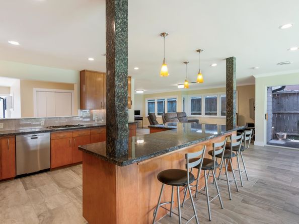 3510 Las Palmas Street, Houston TX 77027