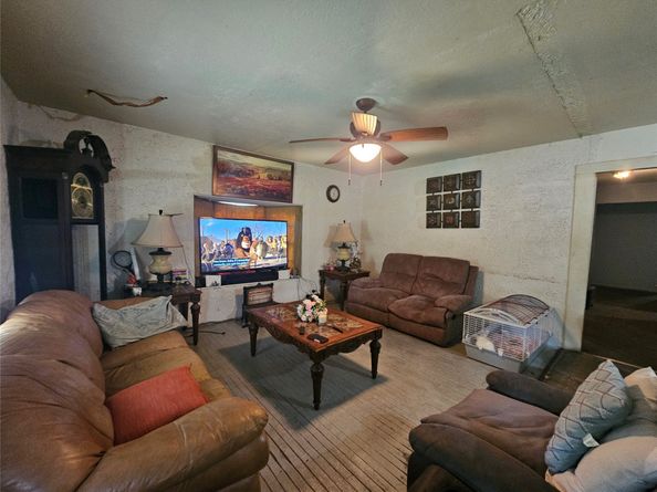 931 Lucky Street, Houston TX 77088