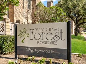 9850 Pagewood Lane 1302, Houston TX 77042