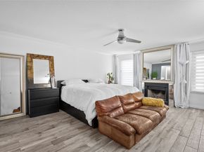 9850 Pagewood Lane 1302, Houston TX 77042