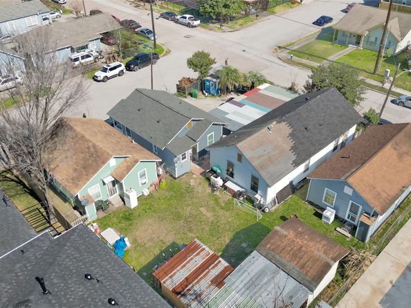 1414 Moody Street, Houston TX 77009