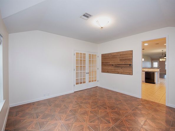 2753 Foster Hill Drive E, Houston TX 77345