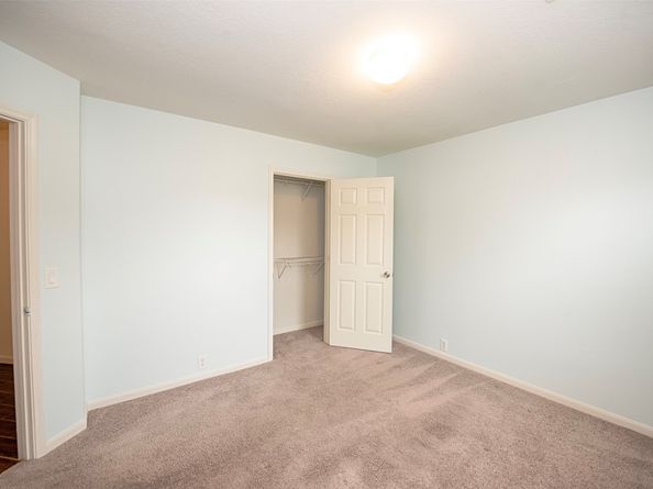 2753 Foster Hill Drive E, Houston TX 77345