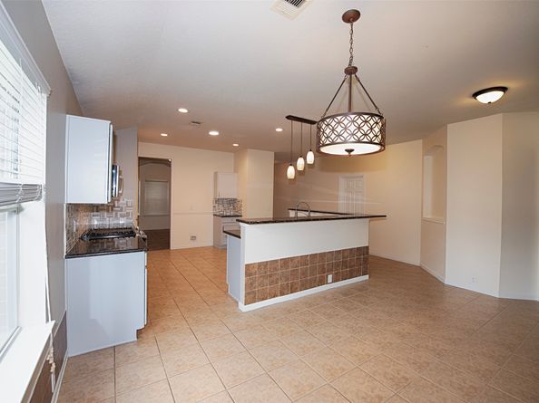 2753 Foster Hill Drive E, Houston TX 77345