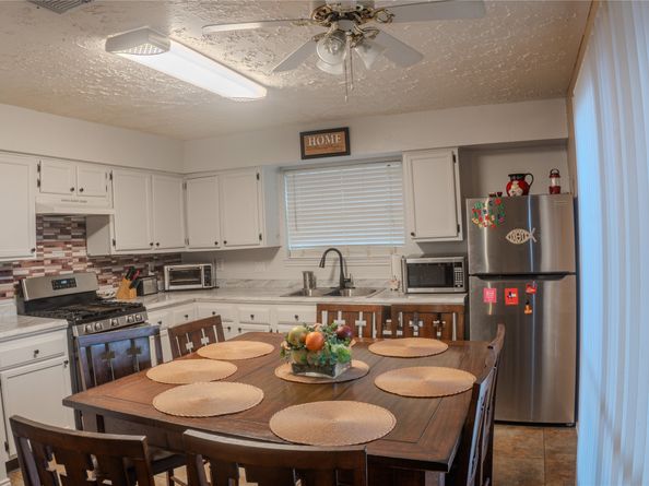 11954 Welshpool Glen Drive, Houston TX 77066