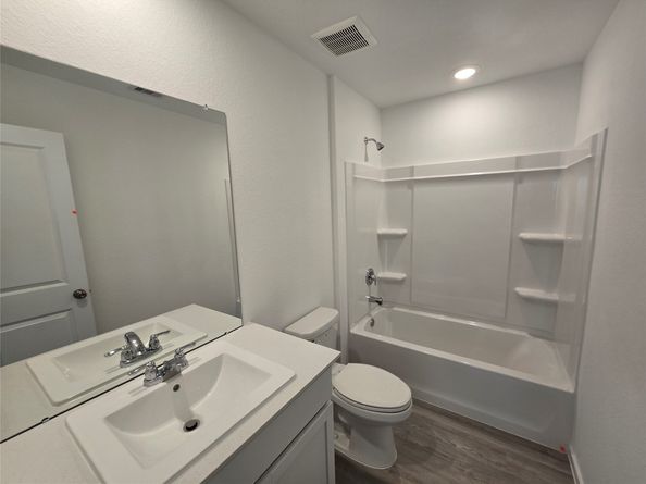 17906 Valle Cupa Lane, New Caney TX 77357