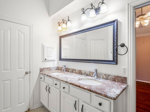 15 Heron Hollow Court, Spring TX 77382