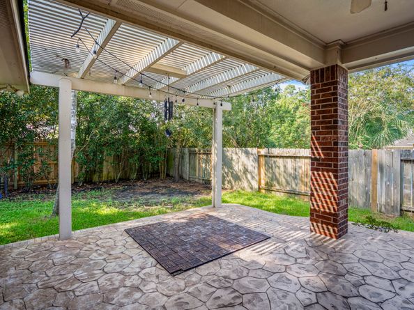 15 Heron Hollow Court, Spring TX 77382