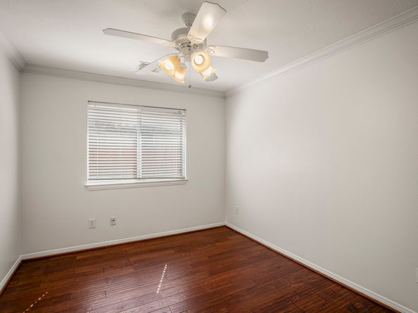 15 Heron Hollow Court, Spring TX 77382