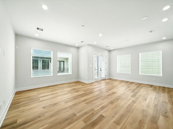 1412 Cedar Post Ln, Houston TX 77055