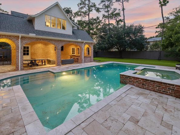 11834 Longleaf Lane, Houston TX 77024