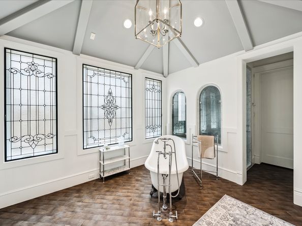 11834 Longleaf Lane, Houston TX 77024