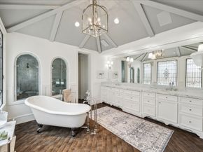 11834 Longleaf Lane, Houston TX 77024