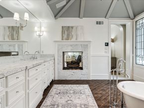 11834 Longleaf Lane, Houston TX 77024