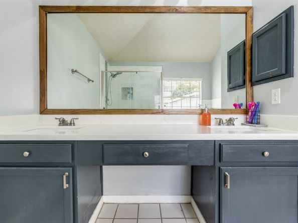 5402 Haven Oaks Drive, Houston TX 77339