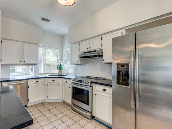 5402 Haven Oaks Drive, Houston TX 77339