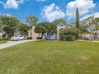 5402 Haven Oaks Drive