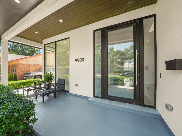 9909 Larston Street, Houston TX 77055