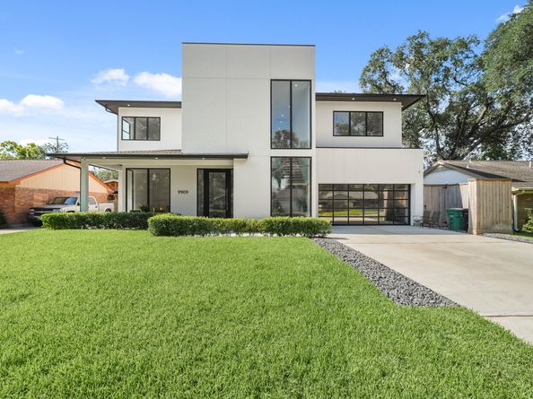 9909 Larston Street, Houston TX 77055