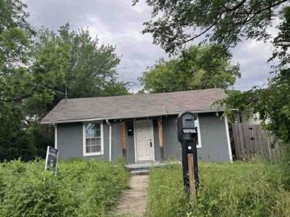 820 Allen Street, Denton TX 76205