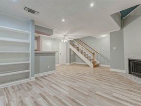 11201 Lynbrook Drive 3702, Houston TX 77042