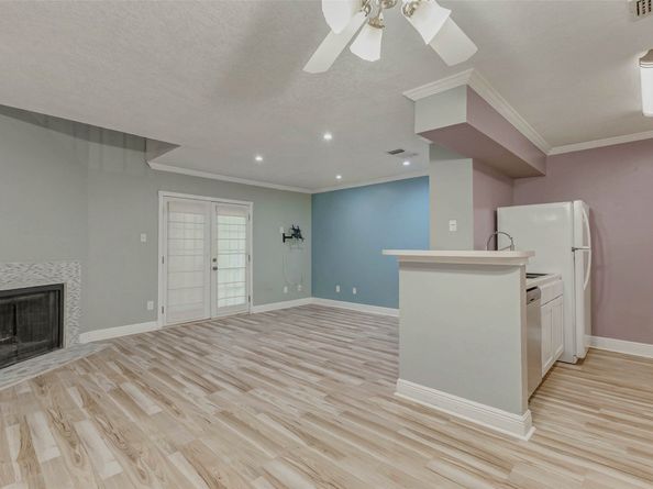 11201 Lynbrook Drive 3702, Houston TX 77042