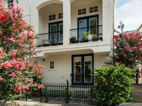 5658 Darling Street, Houston TX 77007