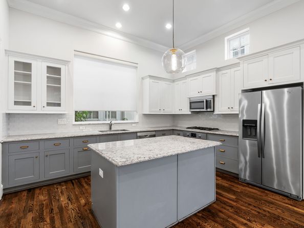 5658 Darling Street, Houston TX 77007