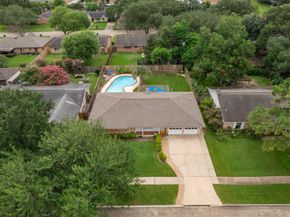 5471 Kuldell Drive, Houston TX 77096