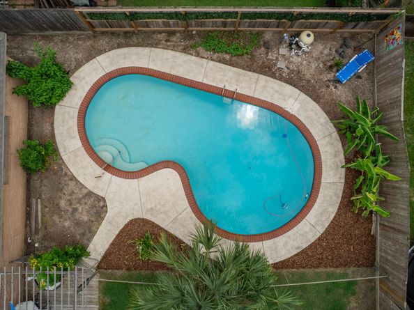 5471 Kuldell Drive, Houston TX 77096