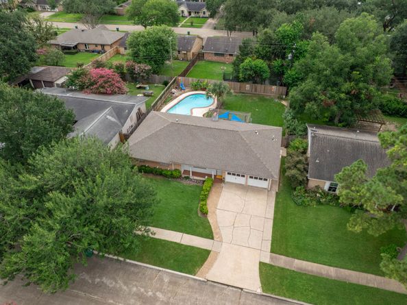 5471 Kuldell Drive, Houston TX 77096