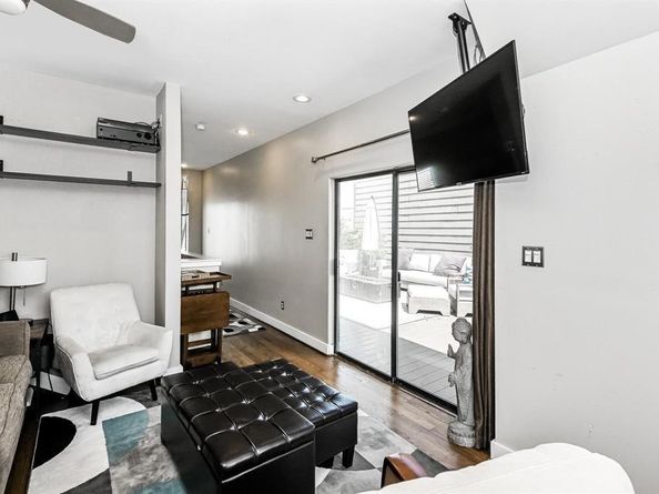 1608 W Webster Street B, Houston TX 77019