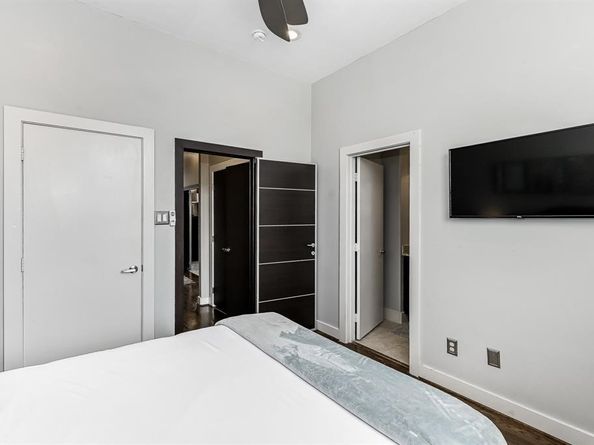 1608 W Webster Street B, Houston TX 77019