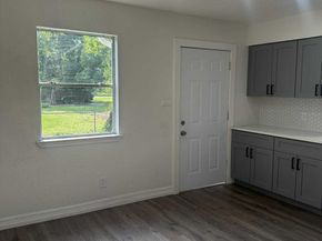 5309 Firnat Street, Houston TX 77016