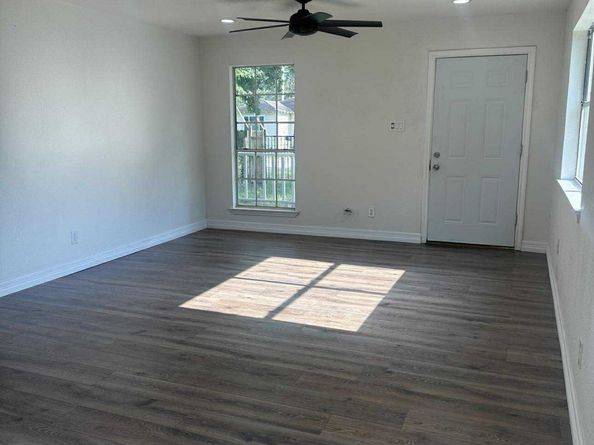 5309 Firnat Street, Houston TX 77016