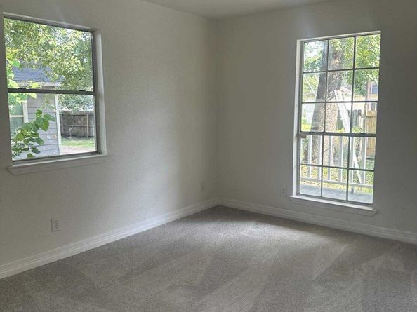 5309 Firnat Street, Houston TX 77016