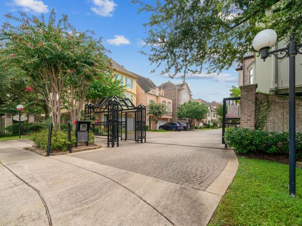 9281 Buffalo Speedway, Houston TX 77025