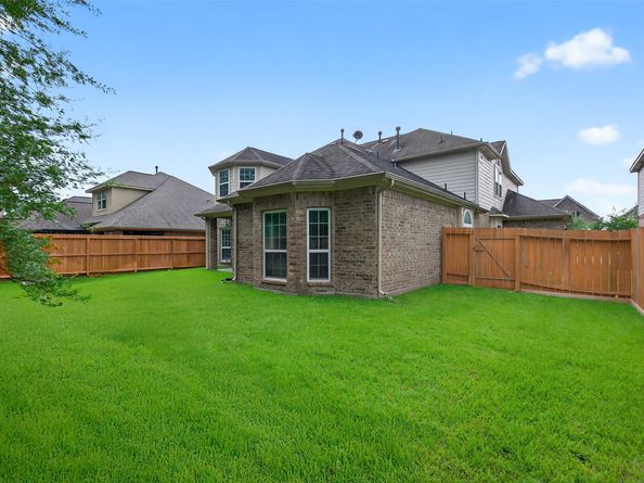 25214 Evergreen Bend Drive, Spring TX 77389