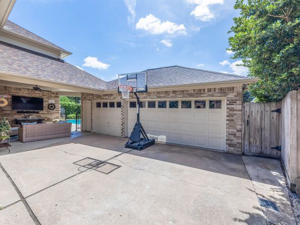 1107 Flagmore Drive, Katy TX 77450
