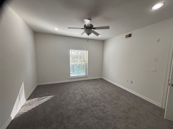 3501 Chenevert Street 11, Houston TX 77004