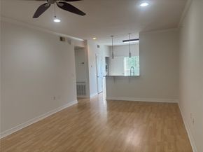 3501 Chenevert Street 11, Houston TX 77004