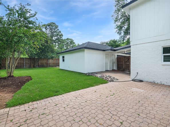 2022 Pine River Drive, Houston TX 77339