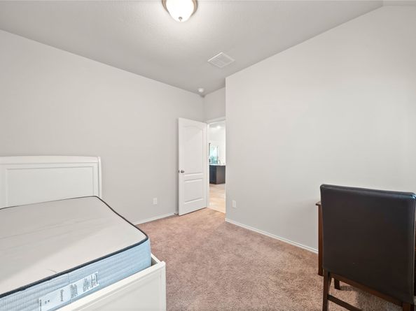 5111 Azalea Trace Drive, Houston TX 77066