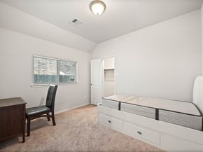 5111 Azalea Trace Drive, Houston TX 77066
