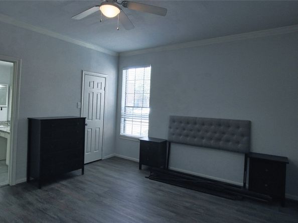 2255 Braeswood Park Drive 137, Houston TX 77030