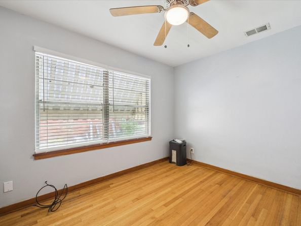 7703 Glenbrae Street, Houston TX 77061